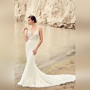 Mikaella 2100 wedding dress